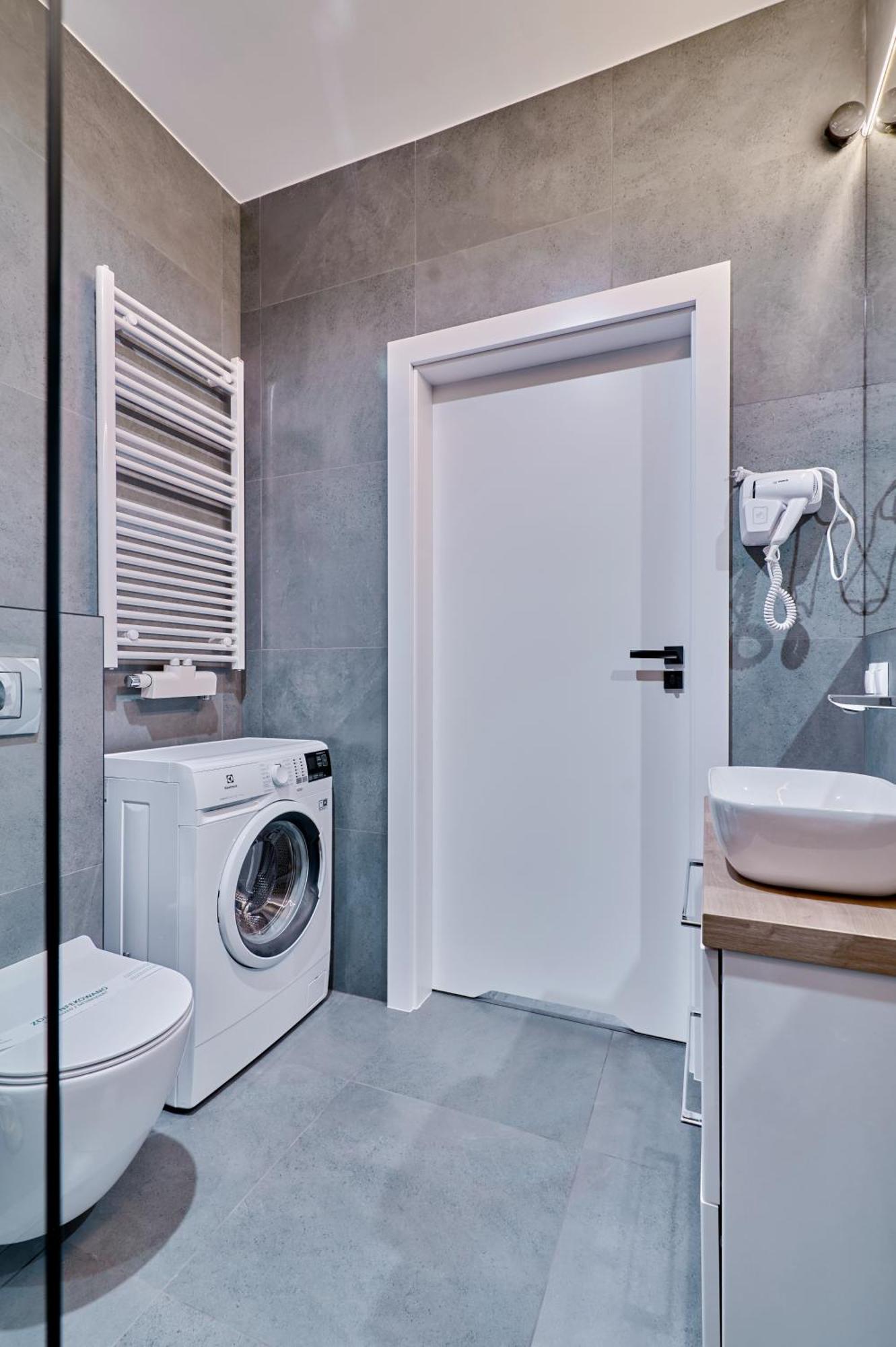 פילה Apartament Sztuk Pieknych 10 מראה חיצוני תמונה